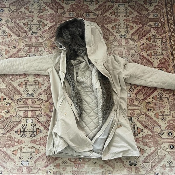 Zara Puffy Jacket - Picture 2 of 5